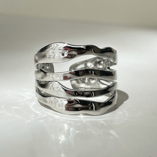 Anillo ondas plata