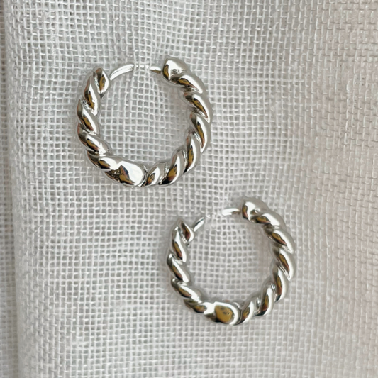 Huggie twisted plata