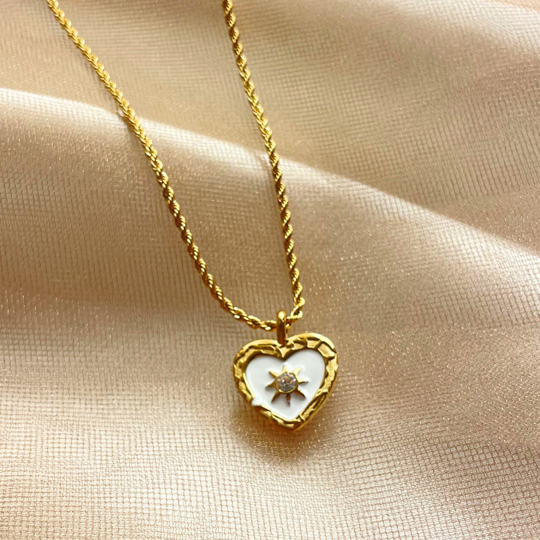 Collar corazón white